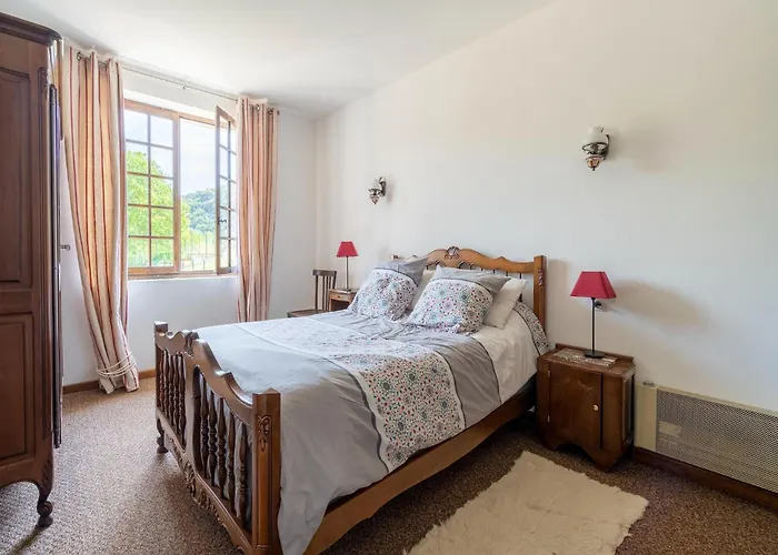 Ferienhaus In Near River Montclus (Gard)
